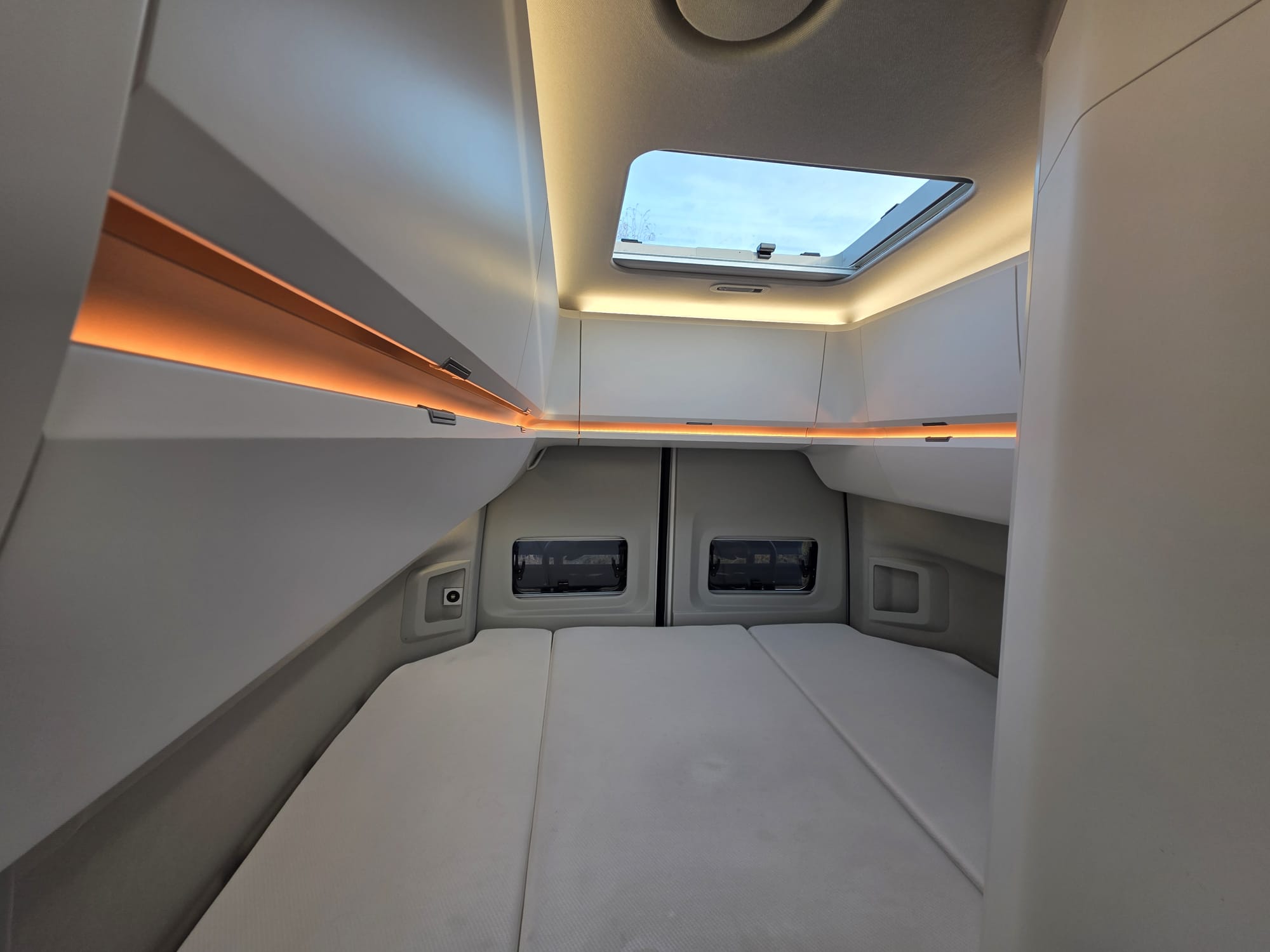 Volkswagen Grand California Automaat, 2022 180PK Full Option