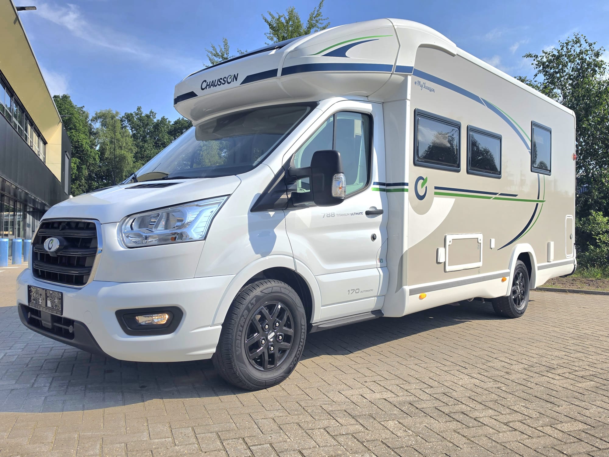 Chausson 788 Titanium Ultimate 170PK Automaat Face to Face