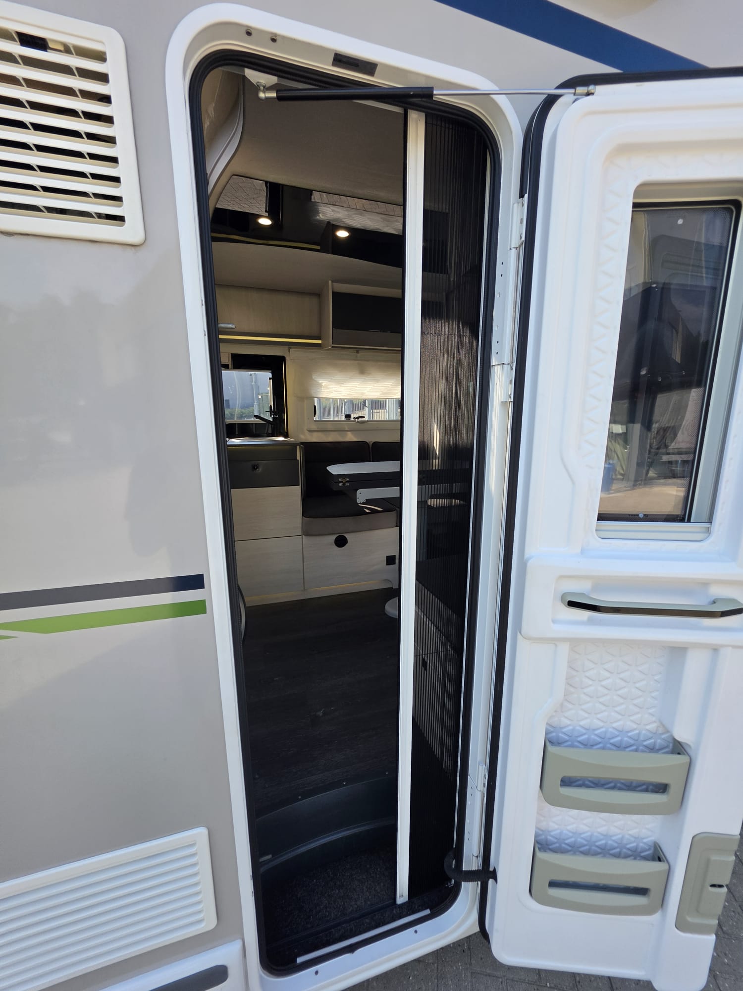 Chausson 788 Titanium Ultimate 170PK Automaat Face to Face