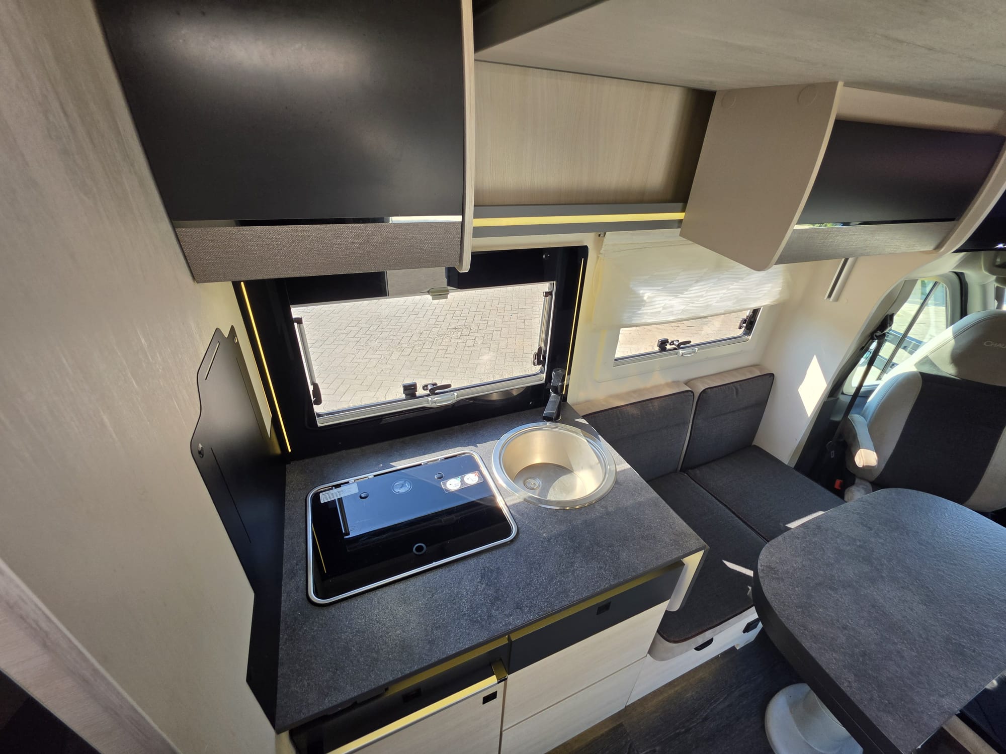 Chausson 788 Titanium Ultimate 170PK Automaat Face to Face