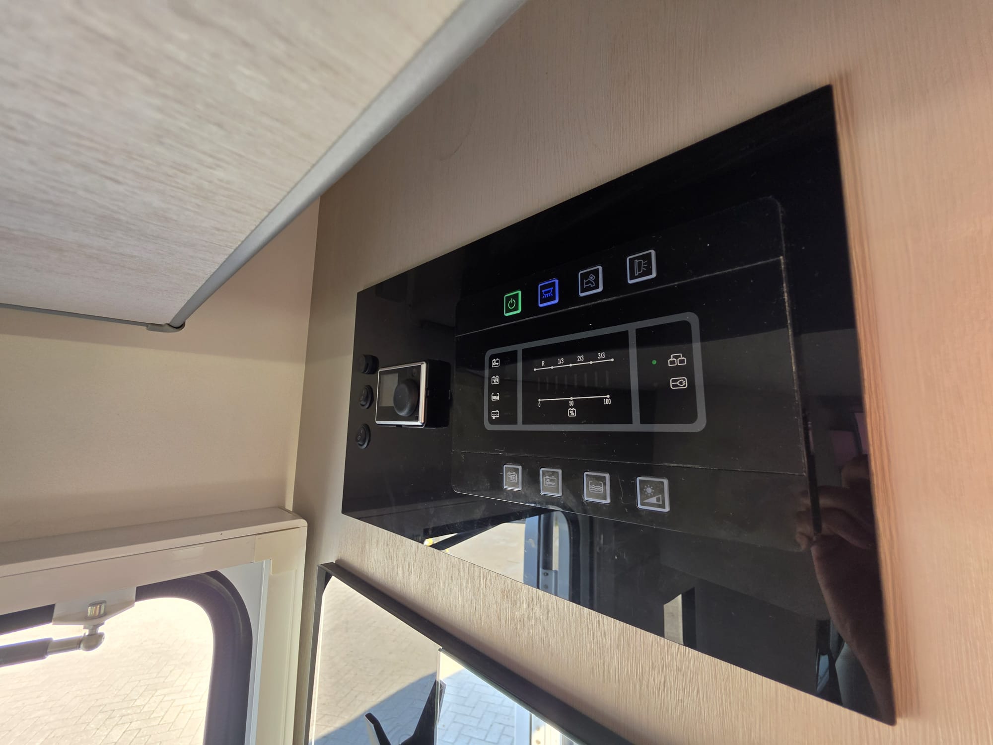 Chausson 788 Titanium Ultimate 170PK Automaat Face to Face