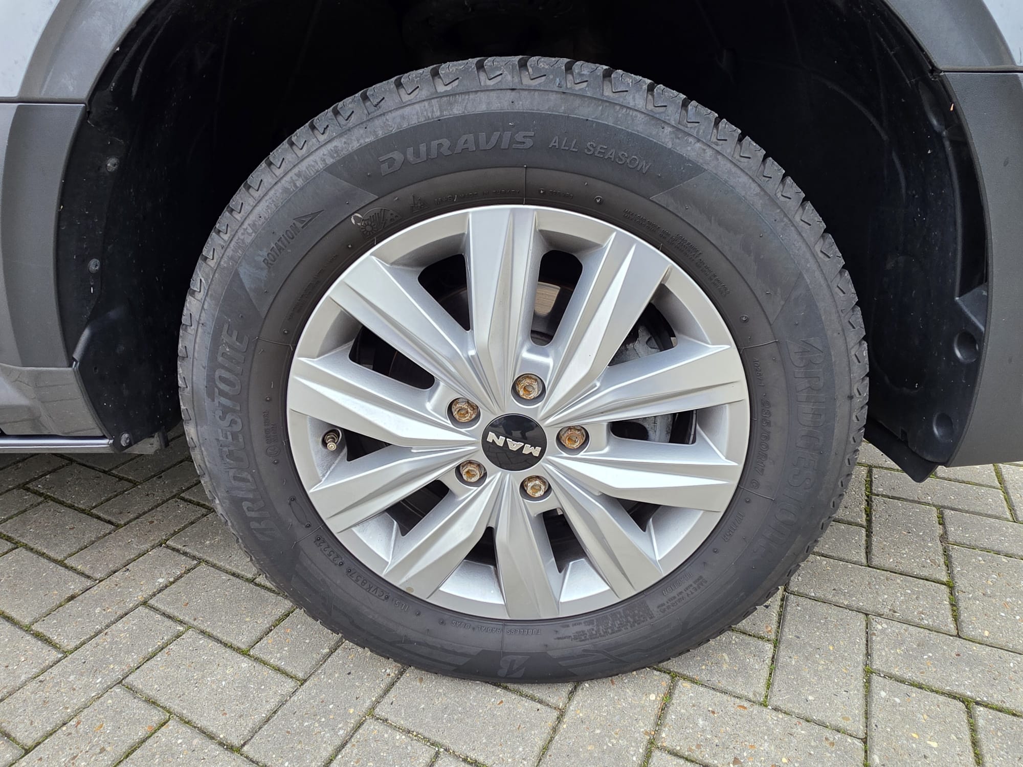 Knaus VAN TI 650 MEG Platinum Selection, 140 PK 2022 Enkele bedden