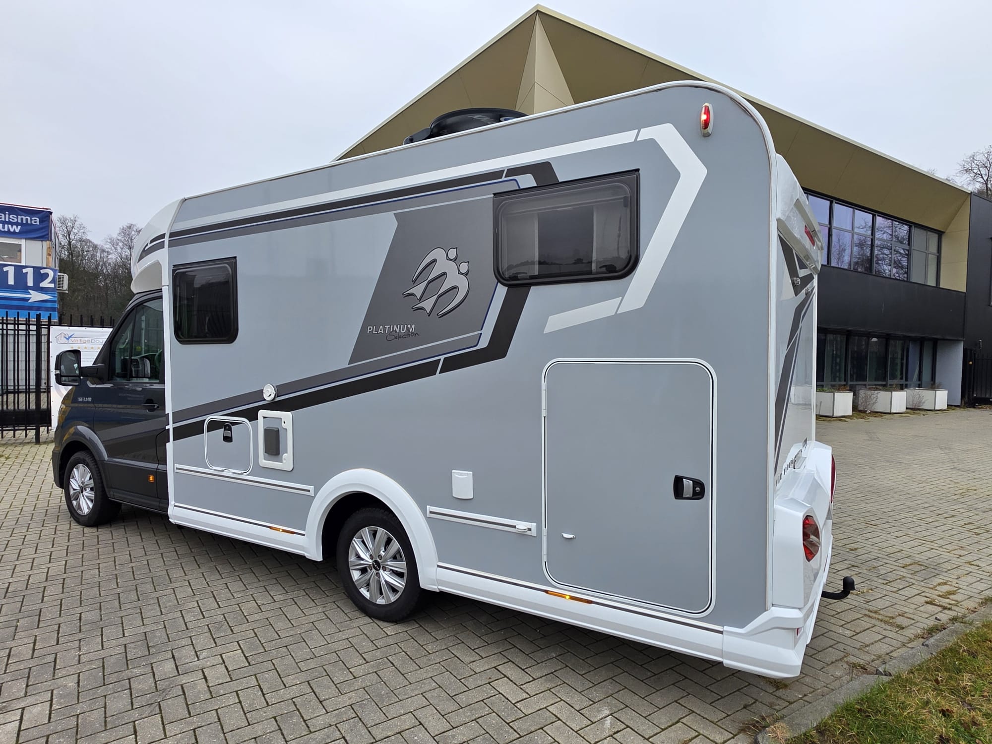 Knaus VAN TI 650 MEG Platinum Selection, 140 PK 2022 Enkele bedden