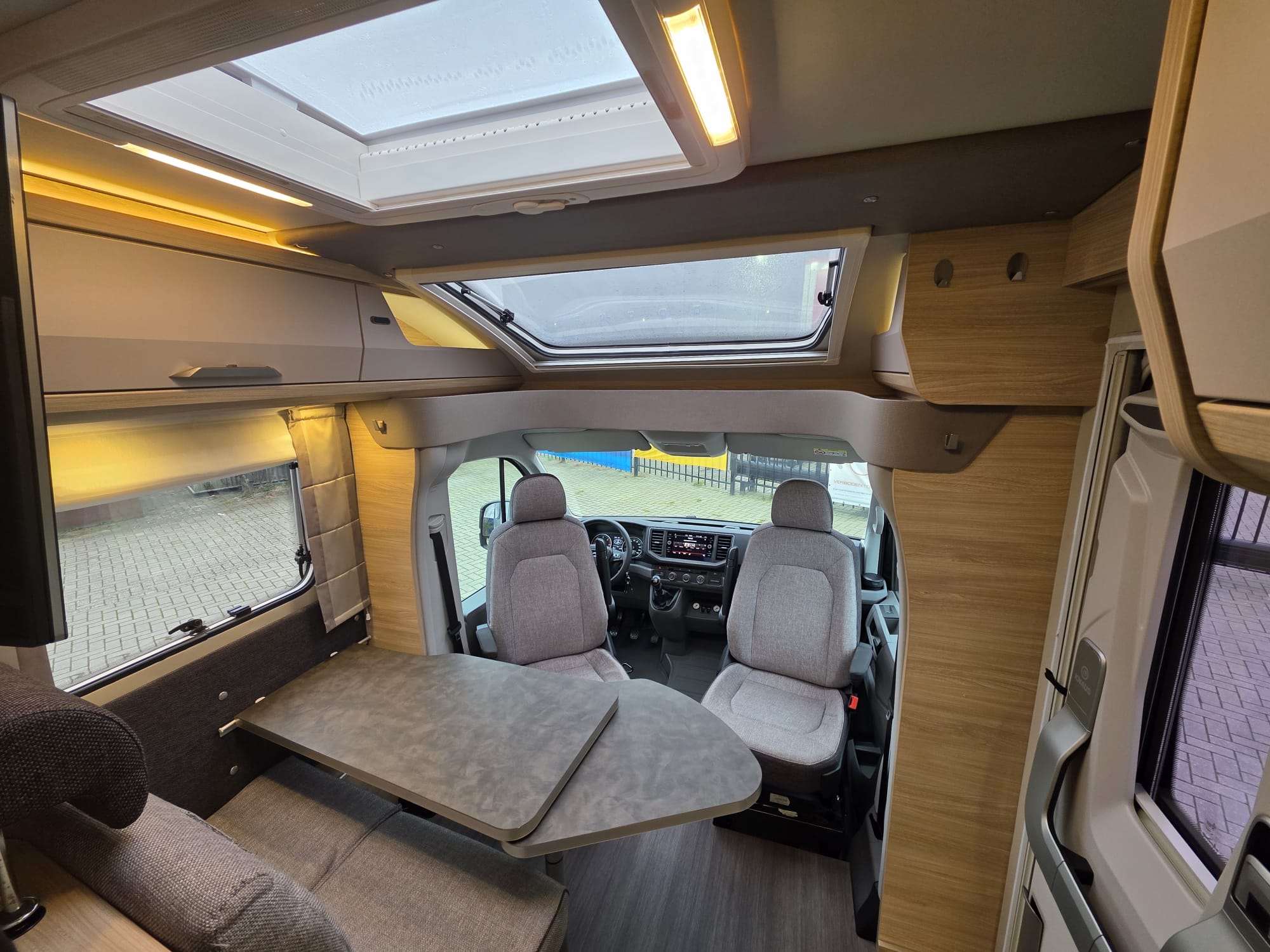 Knaus VAN TI 650 MEG Platinum Selection, 140 PK 2022 Enkele bedden