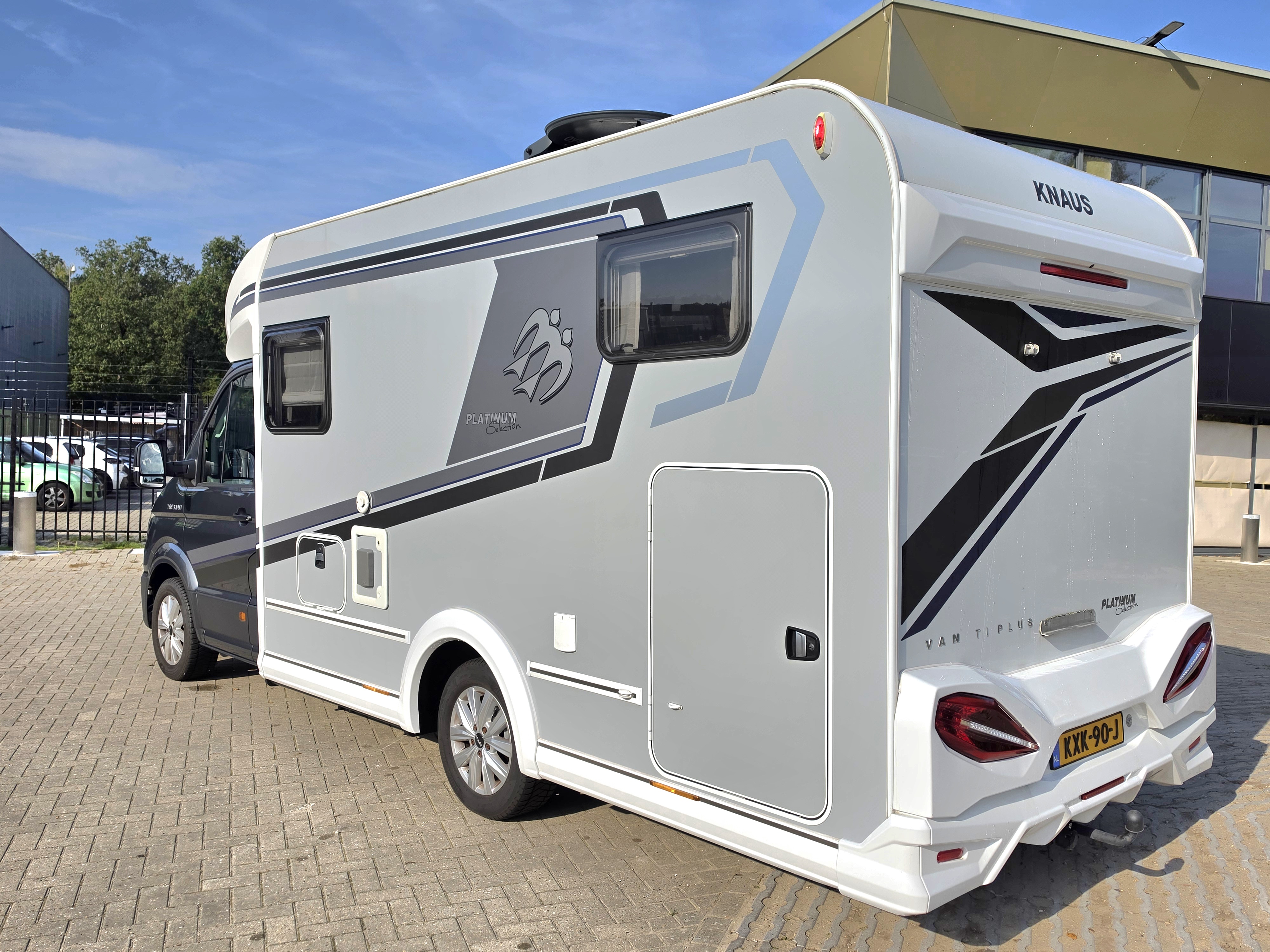 Knaus VAN TI 650 MEG Platinum Selection, 140 PK 2022 Enkele bedden